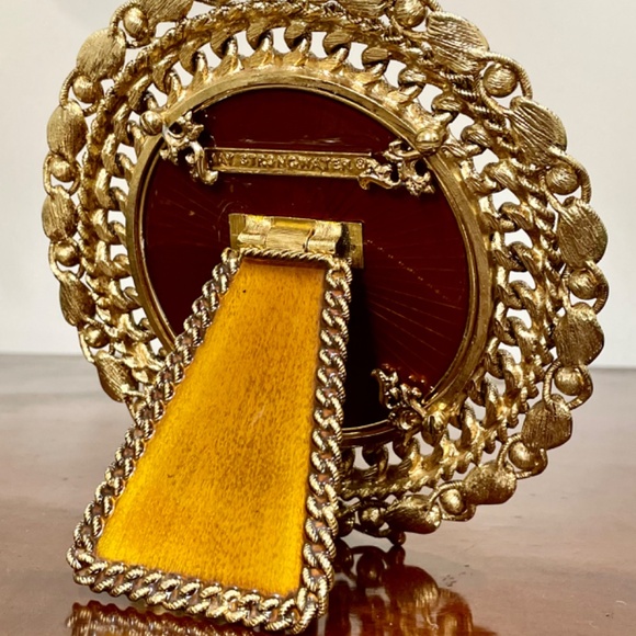 GORGEOUS JAY STRONGWATER JEWELED ENAMELED CRYSTAL ROUND PICTURE FRAME 6” - Picture 8 of 11